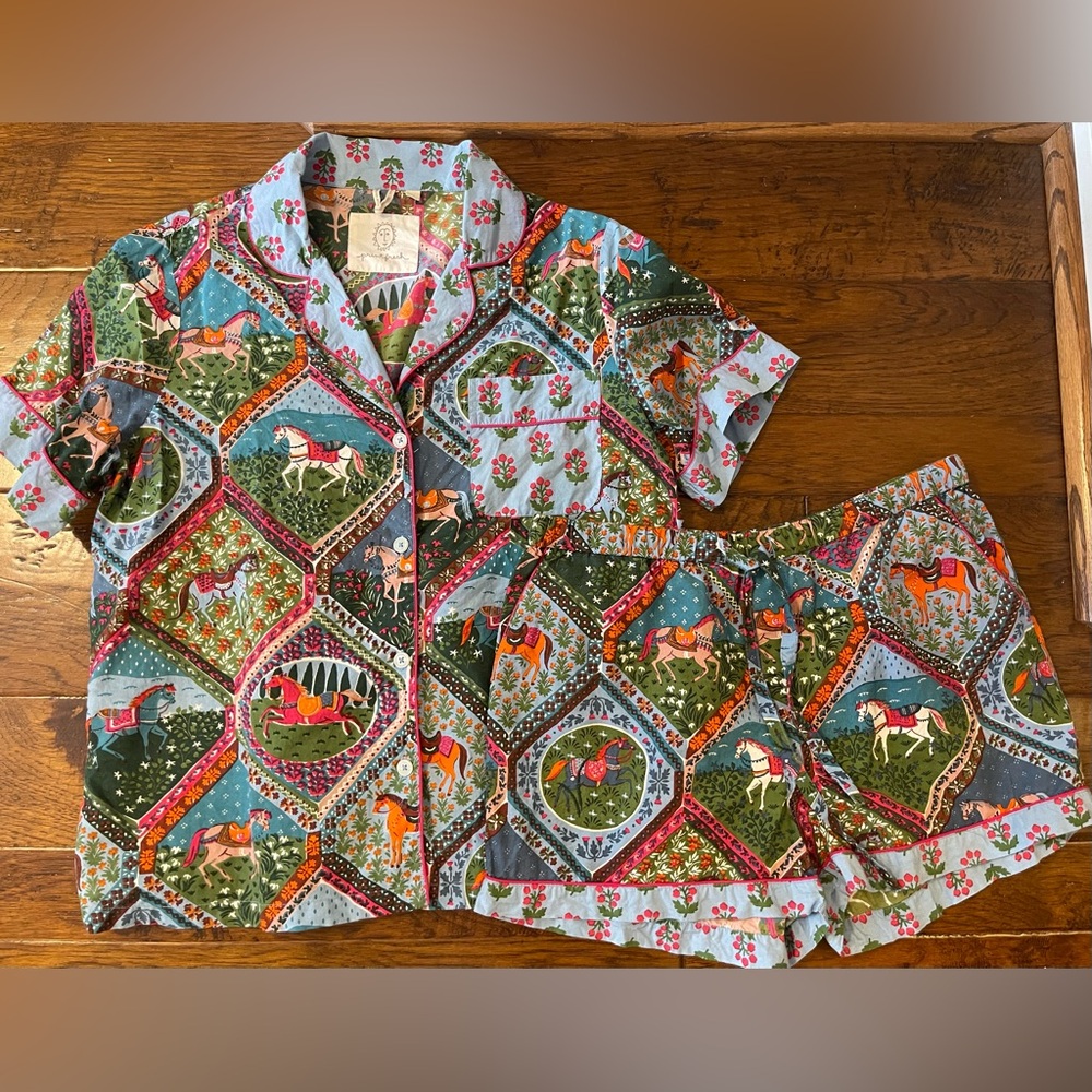 Printfresh High Horse- short set- medium